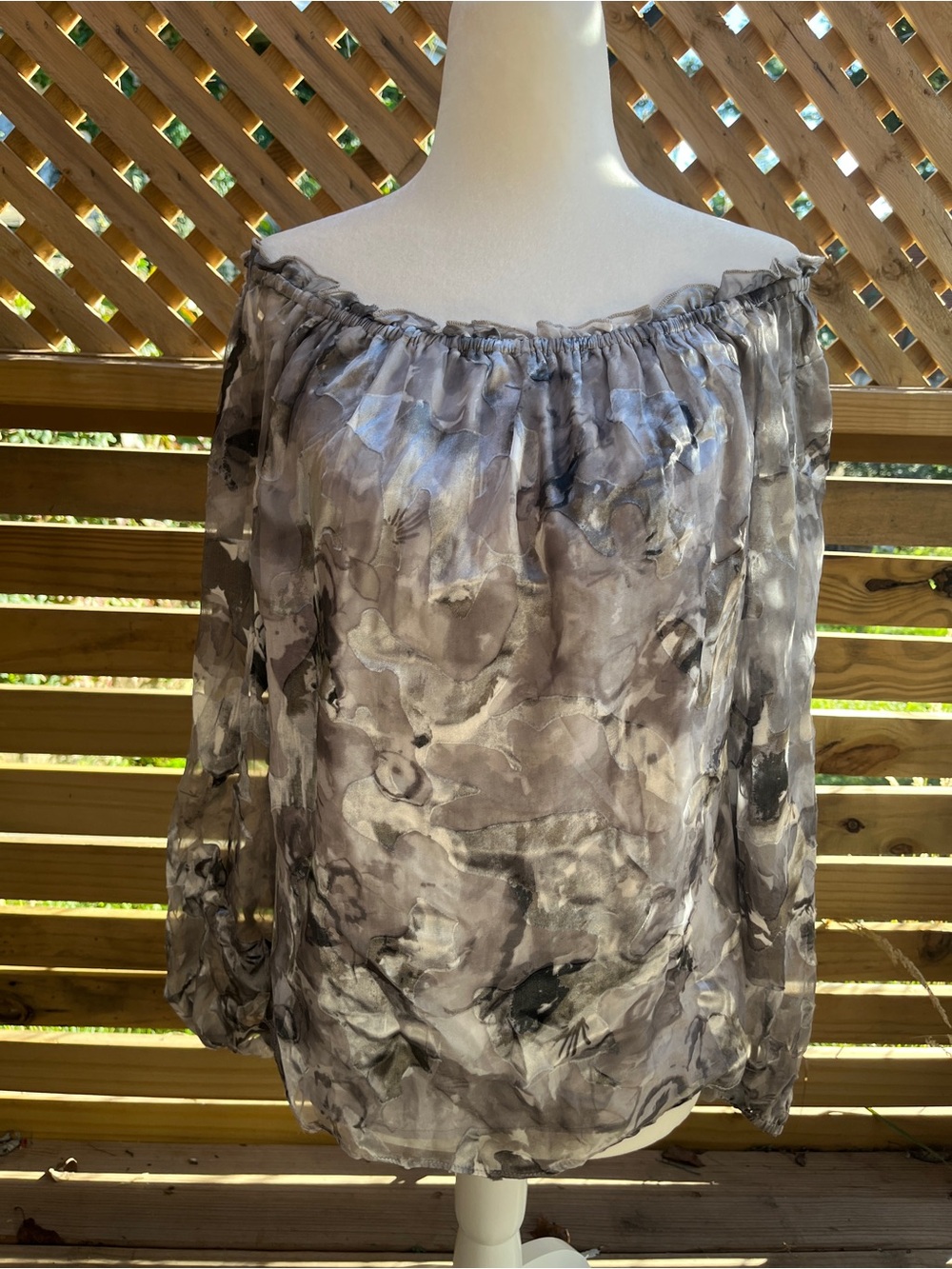 White House Black Market Gray Marble Off-Shoulder Blouse